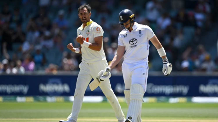 ১১ দিনে অ্যাশেজ হারলো ইংল্যান্ড