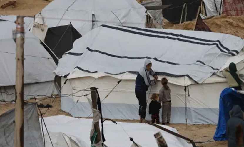 গাজায় শীতকালীন ঝড়ে ভবন ধসে নিহত ৫, তীব্র শীতে মৃত্যুর সংখ্যাও বাড়ছে