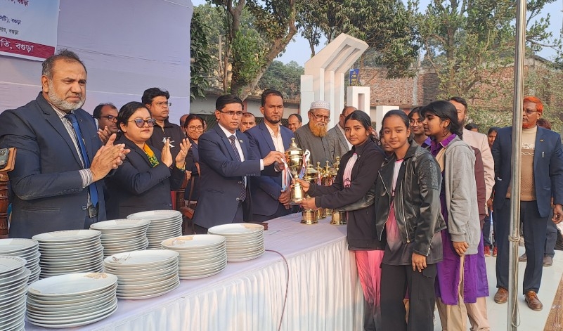 খেলাধুলায় আরও উৎসাহী ও উদ্যমী হতে হবে- ডিসি তৌফিকুর