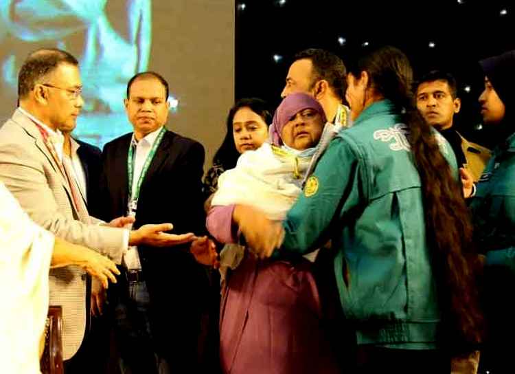 গুমের শিকার পরিবারের সঙ্গে তারেক রহমানের মতবিনিময়