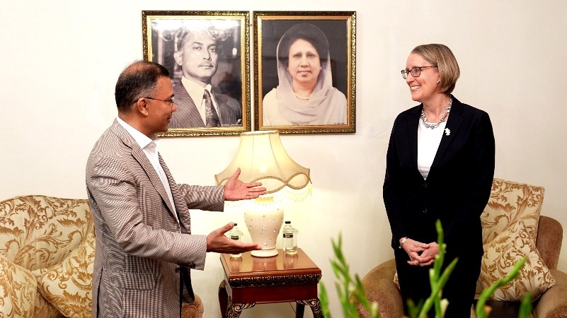 তারেক রহমানের সঙ্গে ব্রিটিশ হাইকমিশনারের বৈঠক, ইতিবাচক নির্বাচনের আশাবাদ