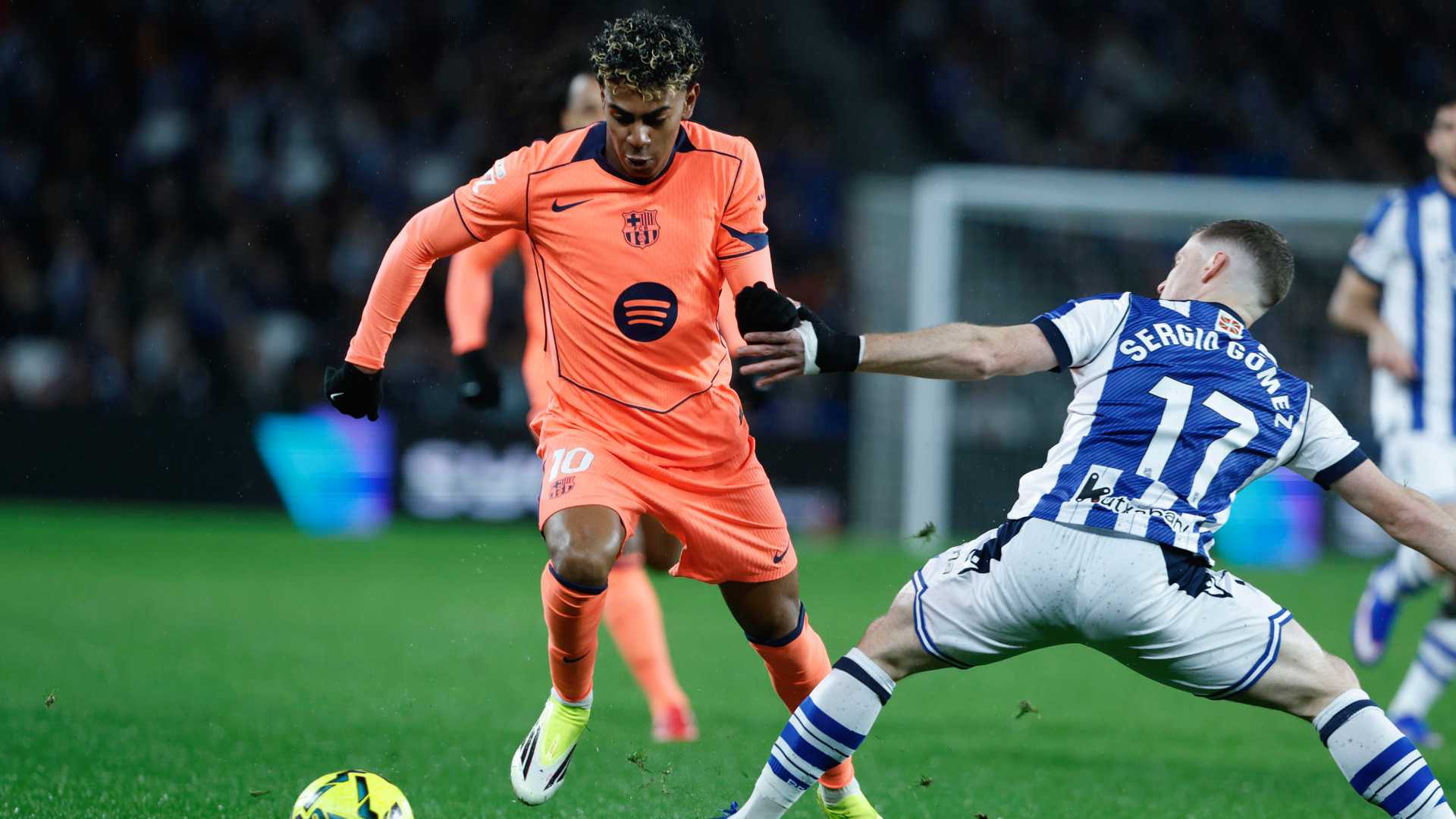 সোসিয়েদাদ এর কাছে হারলো বার্সা