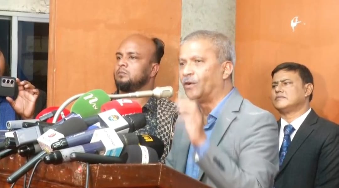 গত তিনটি জাতীয় নির্বাচনে মানুষকে ভোট দেওয়ার সুযোগ দেয়া হয়নি: ড: আসিফ নজরুল